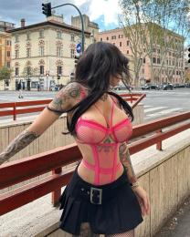Проститутка-индивидуалка Лола у метро Площадь независимости