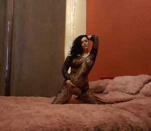 Индивидуалка-проститутка из Киева Афродита  предлагающая массаж классический